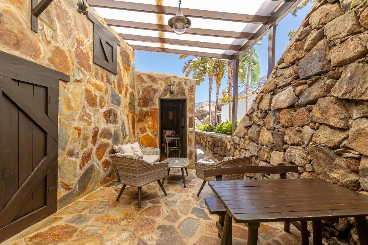 Casa Los Pinos Mogan 0*,