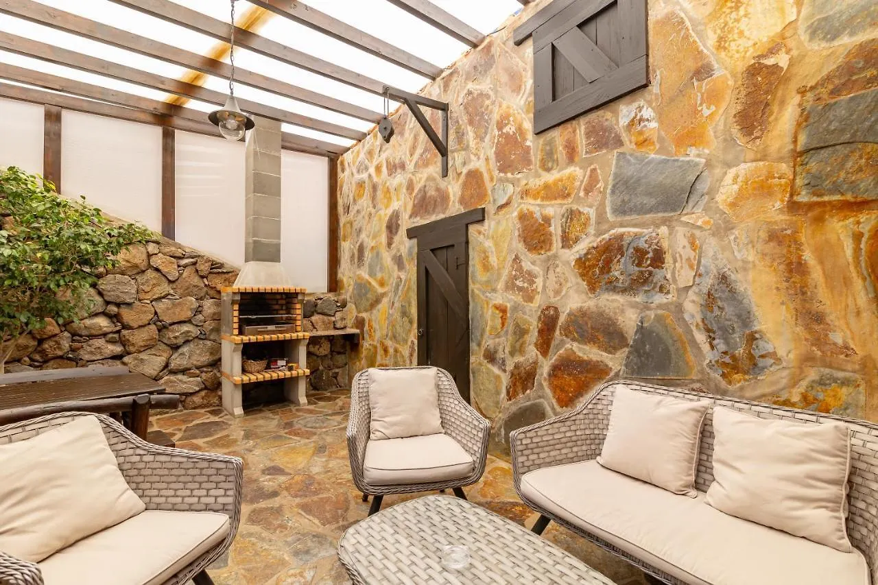 Casa Los Pinos Mogan Country house
