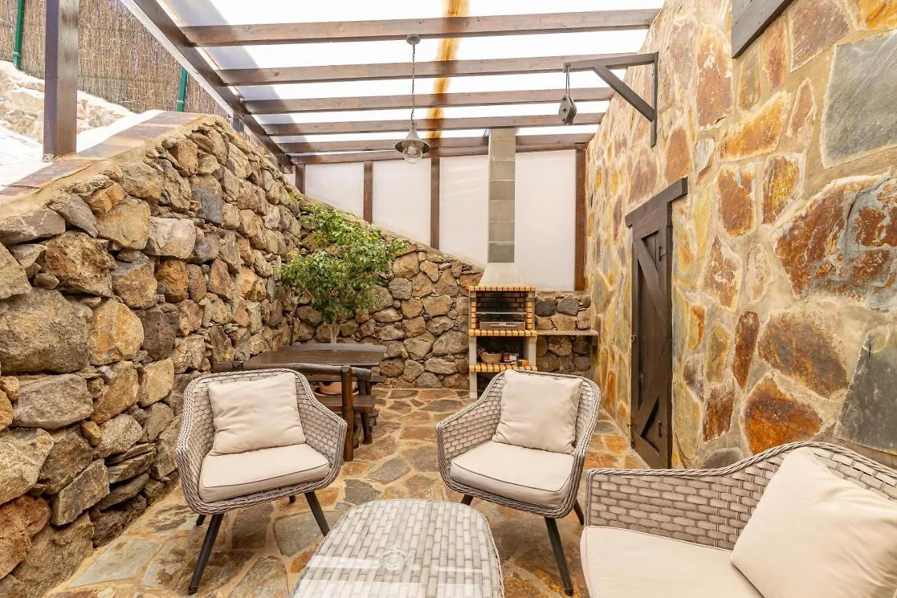 Country house Casa Los Pinos Mogan Spain